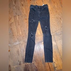 Hollister high rise super skinny ripped jeans, black size 24w x 28L